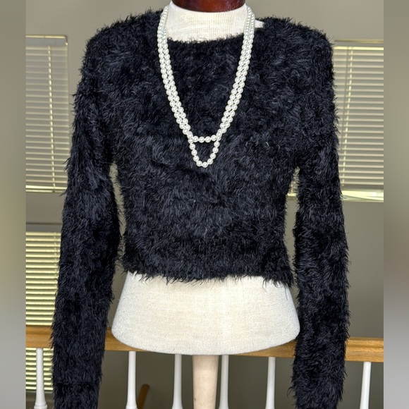 Brandy Melville Sweaters - Brandy Melville Black Fuzzy Sweater Medium Cozy Soft EUC